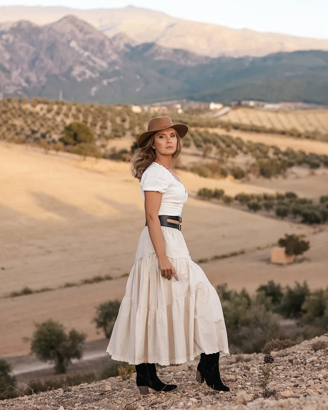 Minimalist shot of light and shadow interplay