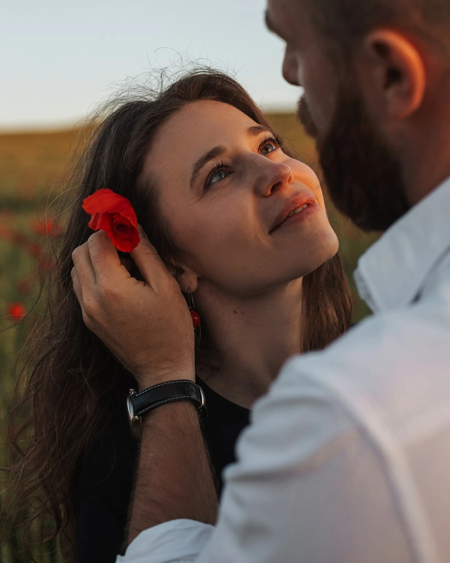 I love you a thousand times. I love you a thousand thousand times. The reflection in your eyes is something that cannot be said in words... Part 2. Couples photography in Granada, Spain.
