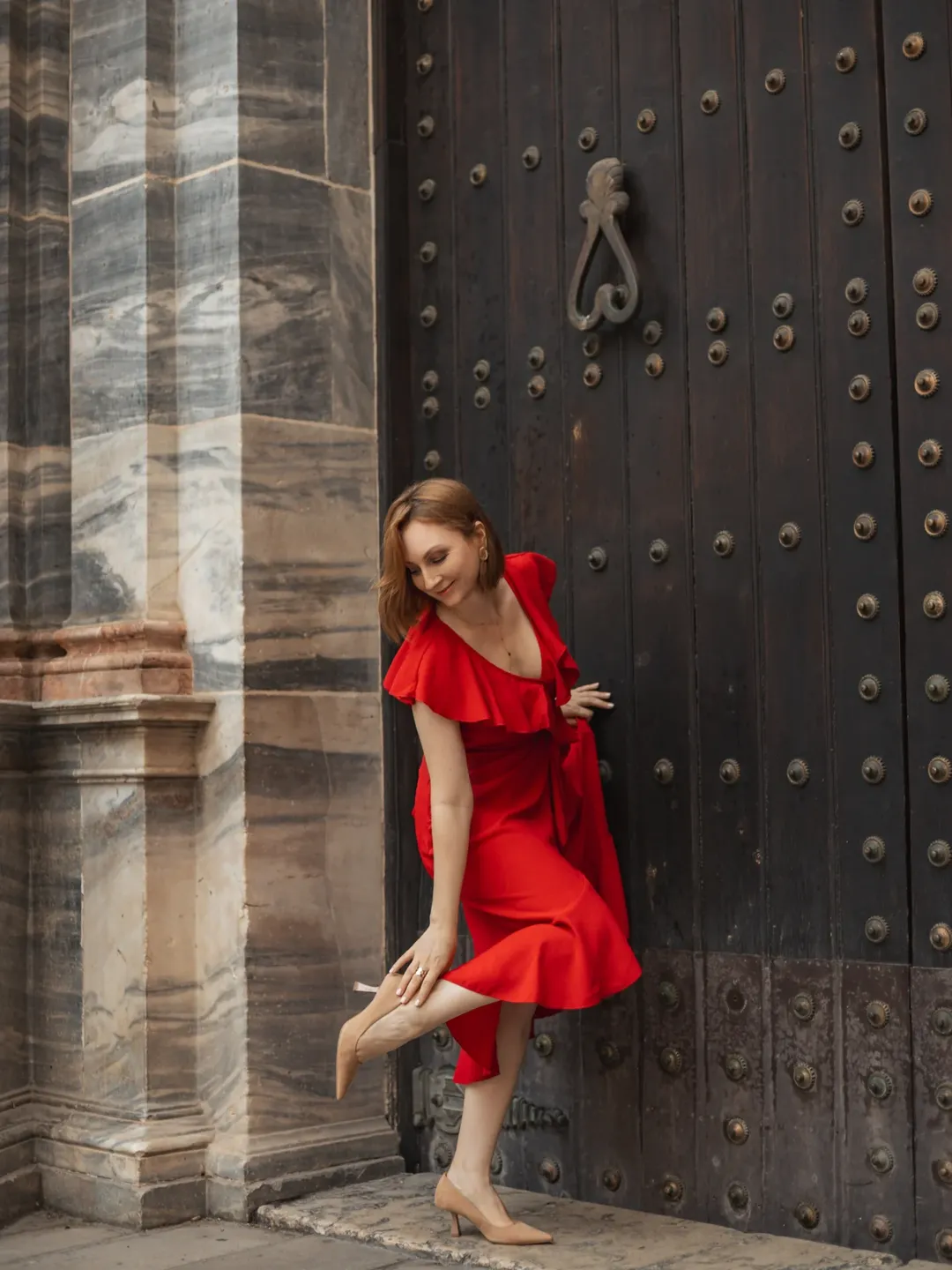 Early morning in the city of M. ️️️ Warm shots from magical. Portrait photography in Granada, Spain.